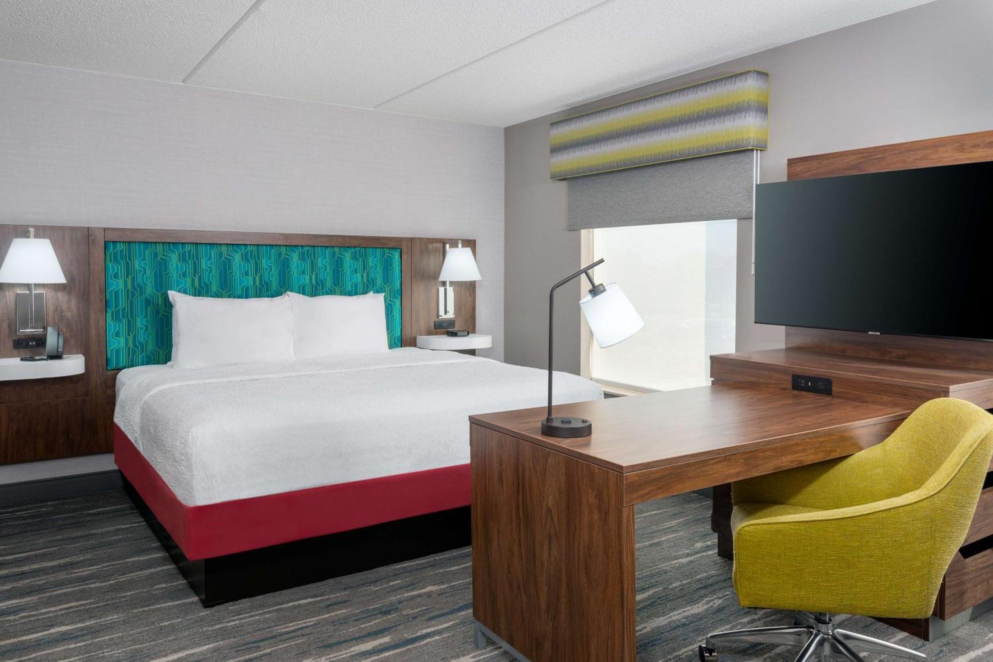 Hampton Inn & Suites Cleveland-Бічвуд Екстер'єр фото